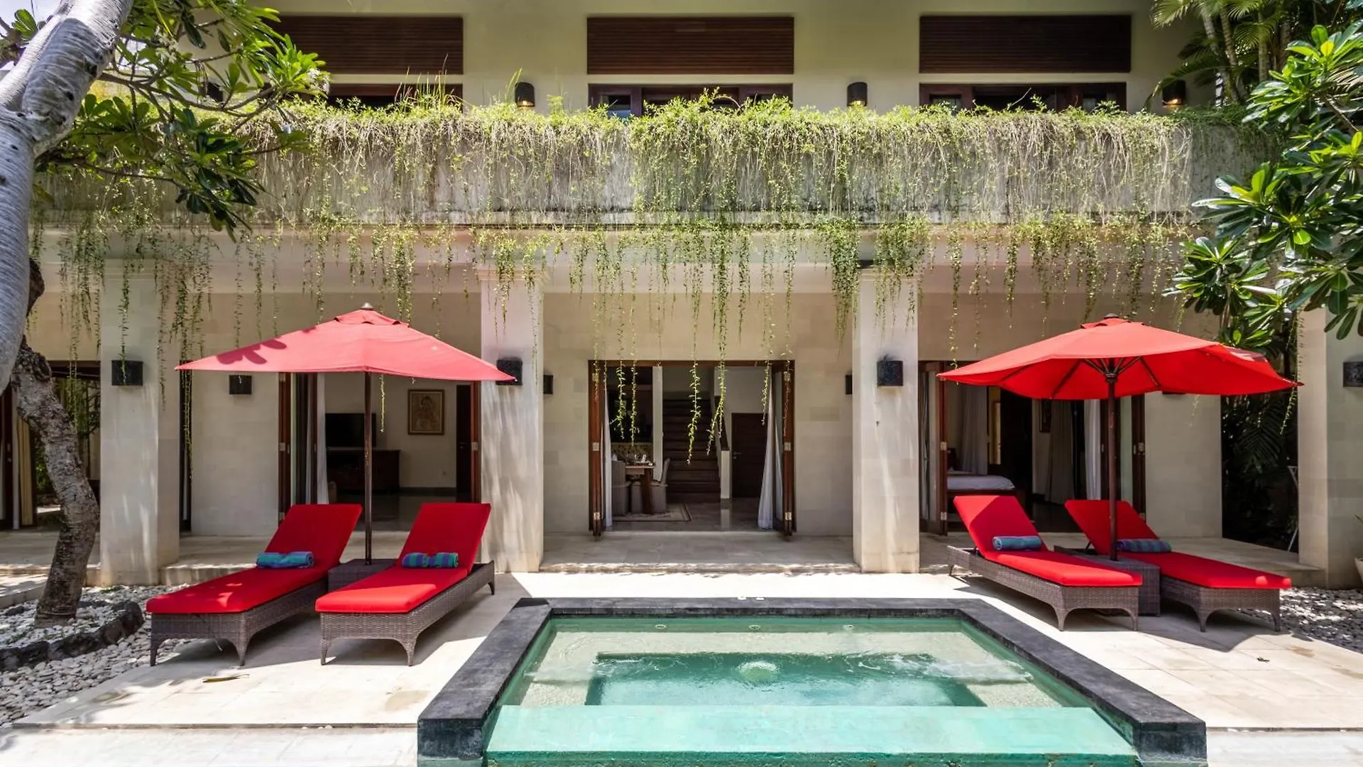 New Deluxe Resort - Jacuzzi And Private Sauna Seminyak  Indonesia