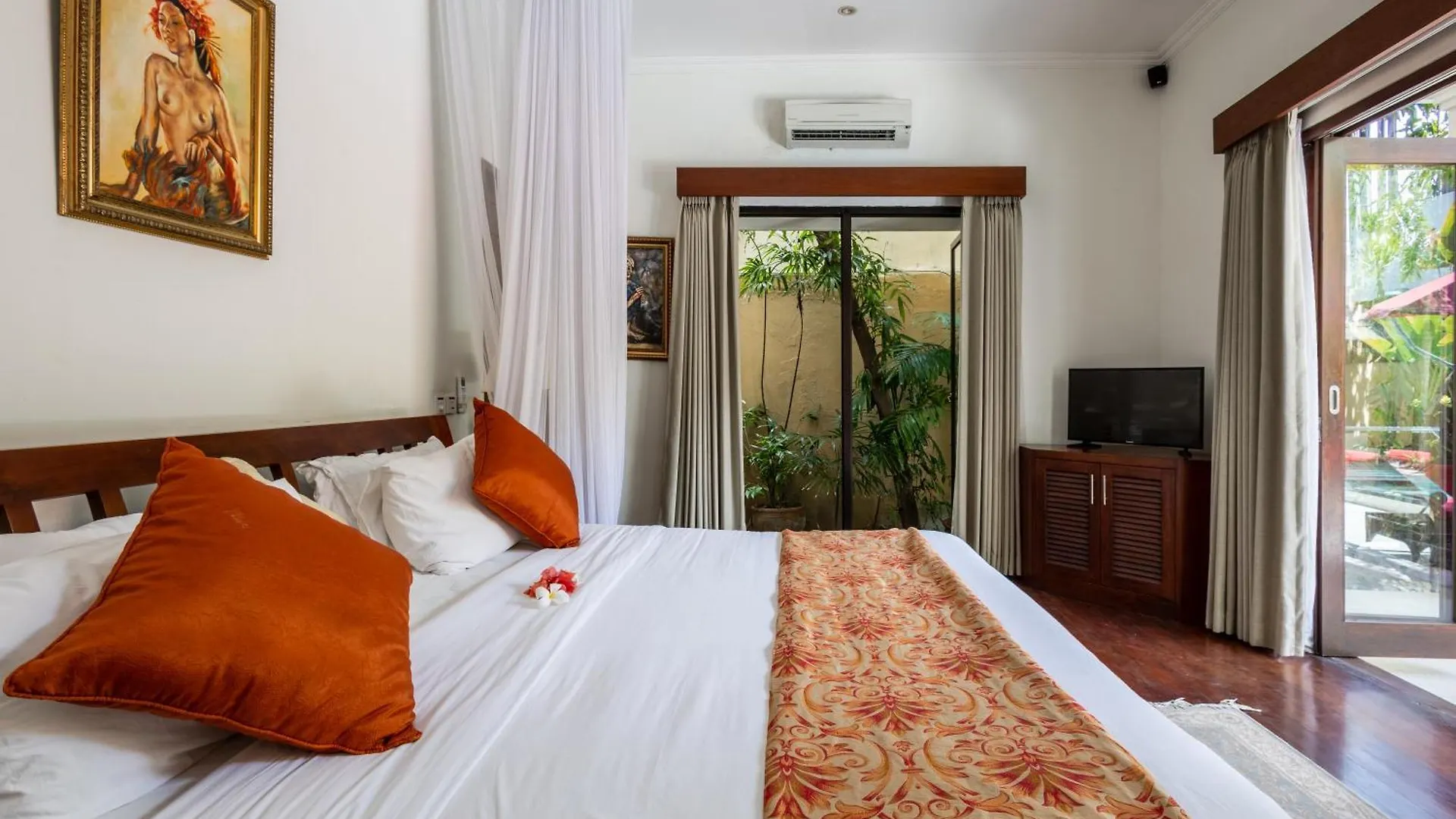 Villa New Deluxe Resort - Jacuzzi And Private Sauna Seminyak