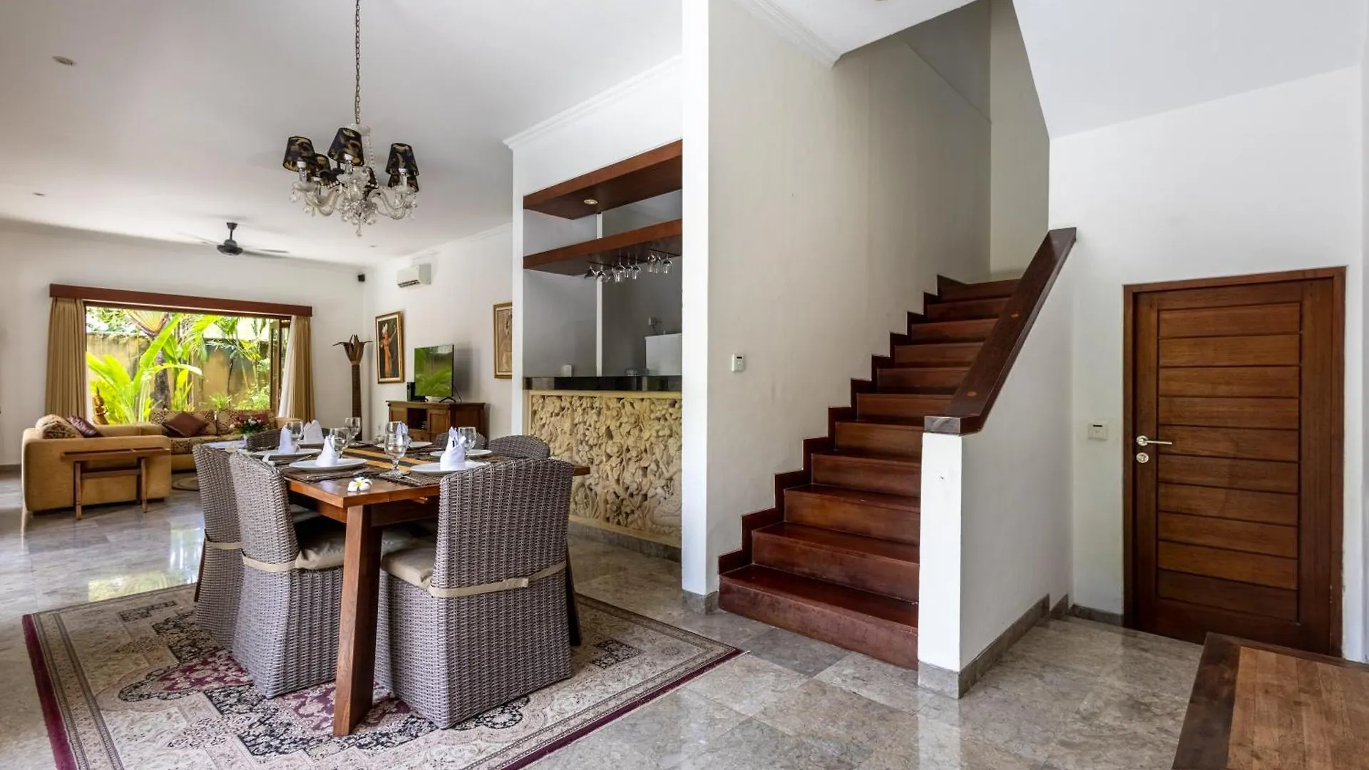 New Deluxe Resort - Jacuzzi And Private Sauna Seminyak  Villa