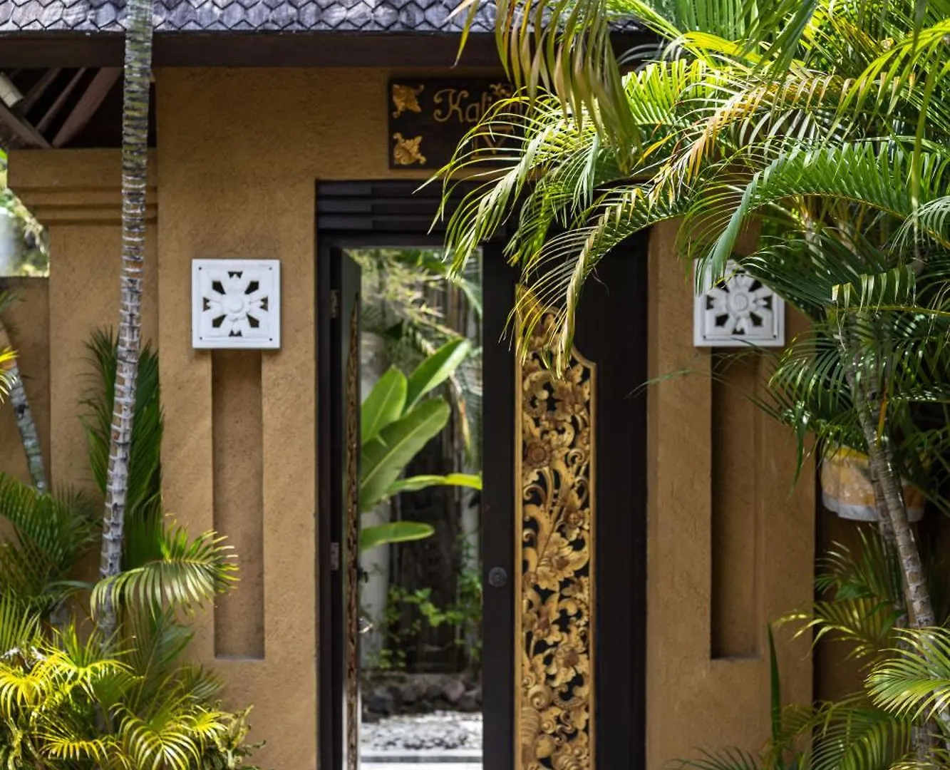 Villa New Deluxe Resort - Jacuzzi And Private Sauna Seminyak