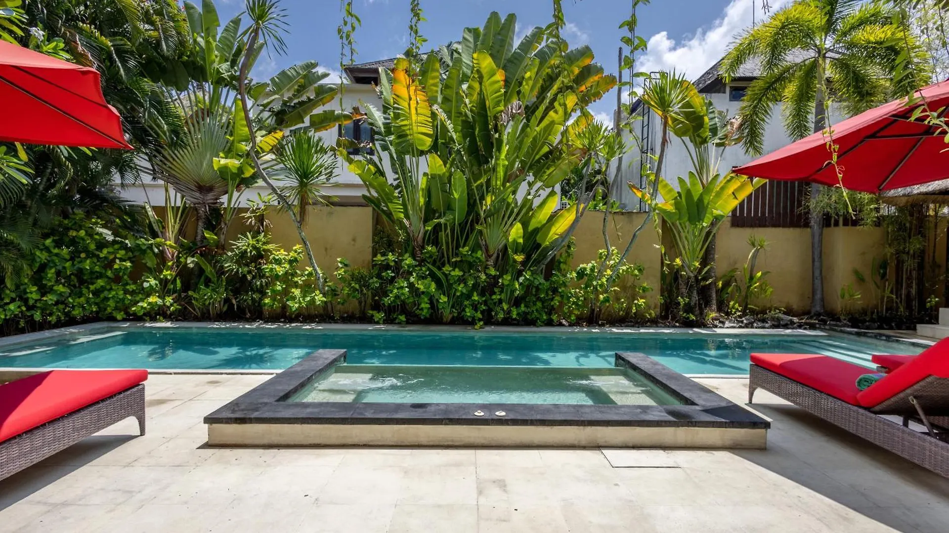 Villa New Deluxe Resort - Jacuzzi And Private Sauna Seminyak  Indonesia