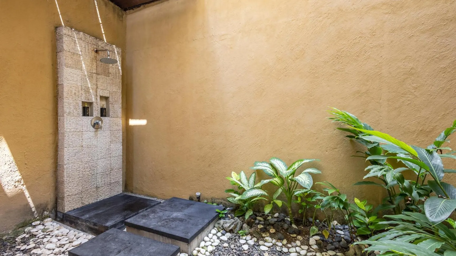 New Deluxe Resort - Jacuzzi And Private Sauna Seminyak  Villa Seminyak (Bali)